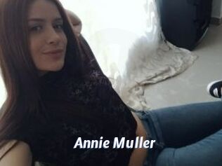 Annie_Muller