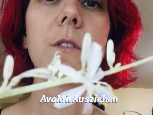 AvaMirAusziehen