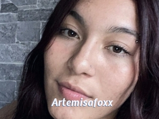 Artemisafoxx