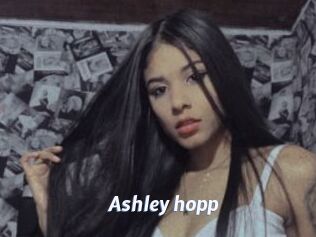 Ashley_hopp