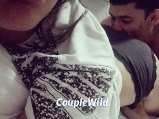 Couple_Wild