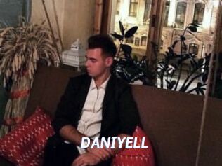 DANI_YELL