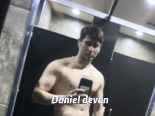 Daniel_devon