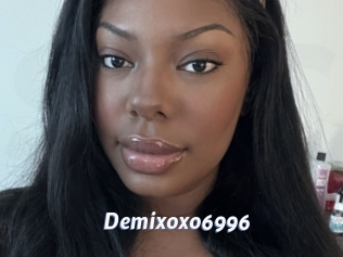 Demixoxo6996