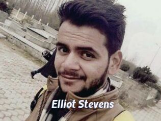 Elliot_Stevens