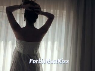 ForbiddenKiss_