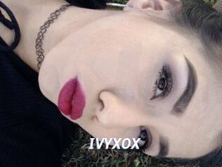 IVY_XOX