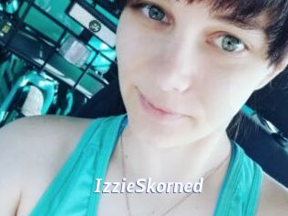 IzzieSkorned