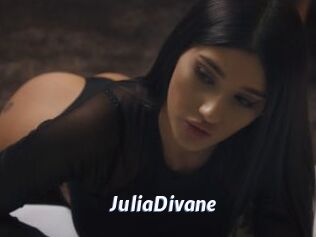 JuliaDivane