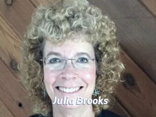 Julia_Brooks
