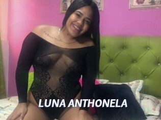 LUNA_ANTHONELA
