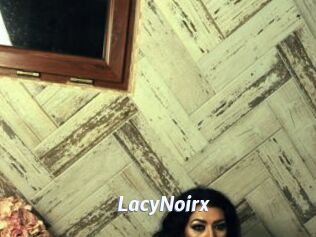 LacyNoirx
