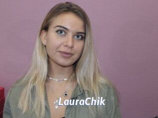 LauraChik