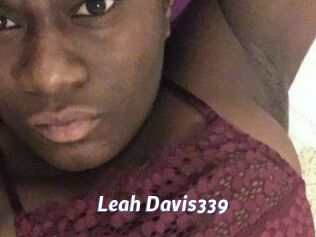 Leah_Davis339