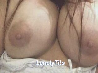 LonelyTits