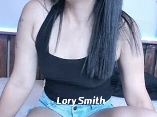 Lory_Smith