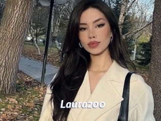 Laura200