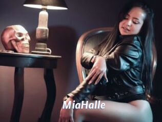 MiaHalle