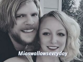Miaswallowsevryday