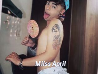 Miiss_April