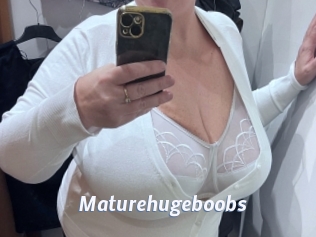 Maturehugeboobs