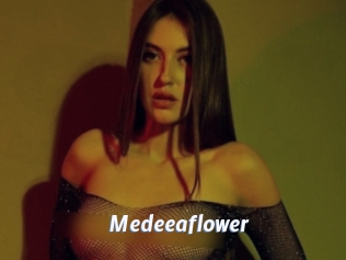 Medeeaflower