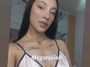 Meganpiink