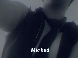 Mia_bad