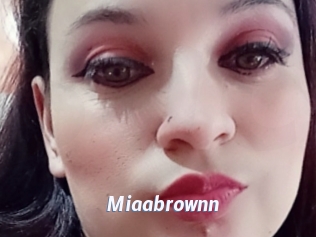 Miaabrownn