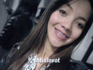 Mialovat