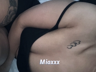 Miaxxx