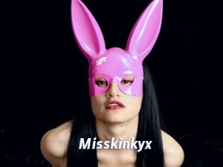 Misskinkyx