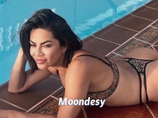 Moondesy