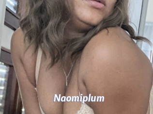 Naomiplum