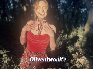 Oliveutwonite