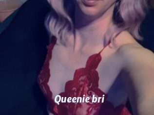 Queenie_bri