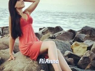 Ri_Anna