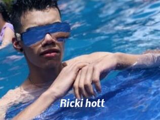 Ricki_hott