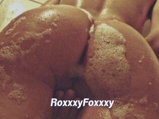 RoxxxyFoxxxy