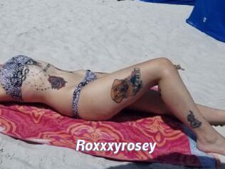 Roxxxyrosey