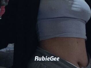 RubieGee Sexe amateur contributions