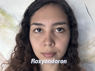 Roxyandaron