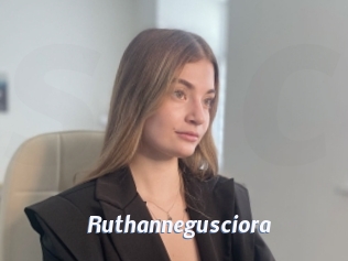 Ruthannegusciora