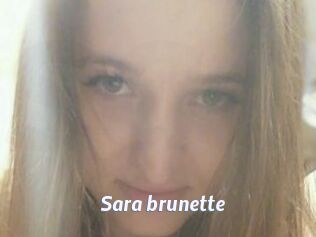 Sara_brunette