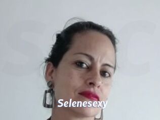 Selenesexy
