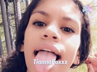 TiannaFoxxx