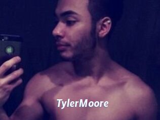Tyler_Moore