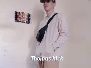Thomas_kick