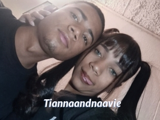 Tiannaandnaavie
