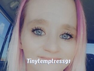 Tinytemptress91